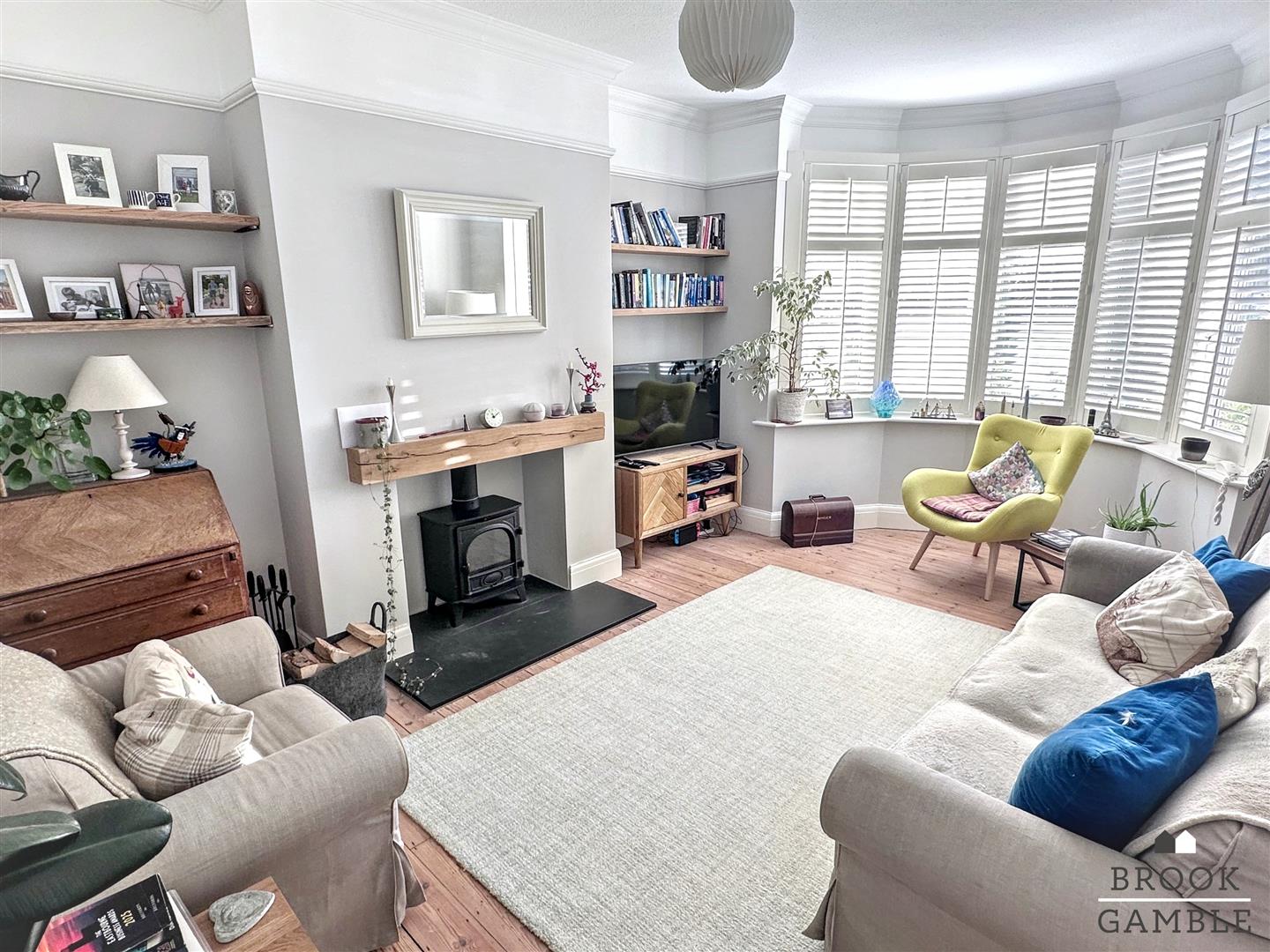 3 Bedroom House. Milton Road in Eastbourne,  4